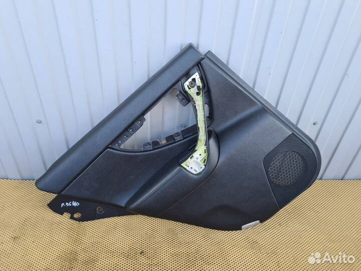 Обшивка двери задняя левая Infiniti Fx35 Fx37 Qx70