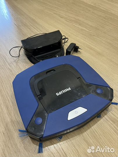 Робот пылесос philips