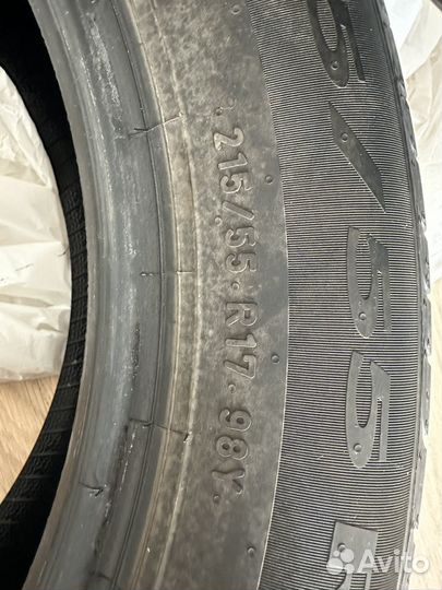 Pirelli Powergy 215/55 R17 98Y