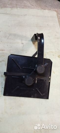 Кронштейн для техники (телевизор, плеер, колонка)