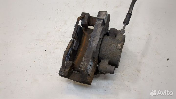 Суппорт Volvo S90, 2018