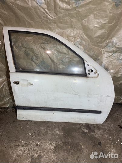 Дверь правая Кадди 2 Volkswagen Caddy 2