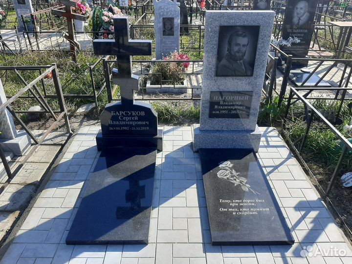 Памятники из гранита и мрамора