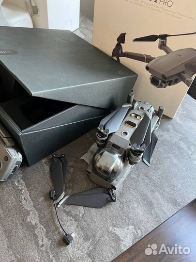 DJI Mavic pro 2 + DJI goggles