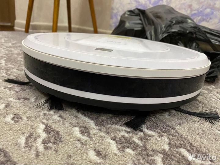 Робот пылесос