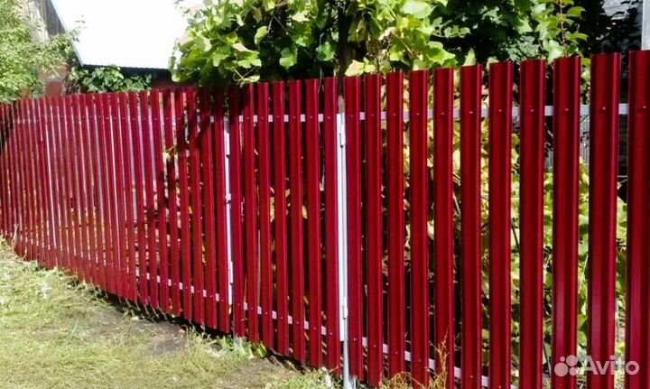 Забор из евроштакетника цена качественно