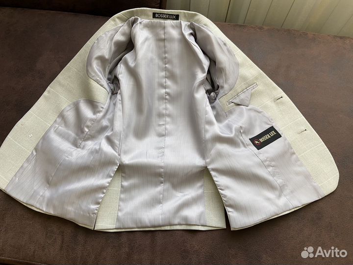 Костюм брючный для мальчика 6-8 лет