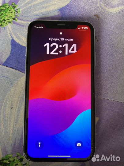 iPhone Xr, 64 ГБ