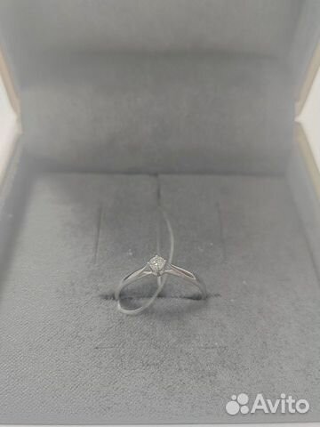 Помолвочное кольцо с бриллиантом объявление продам