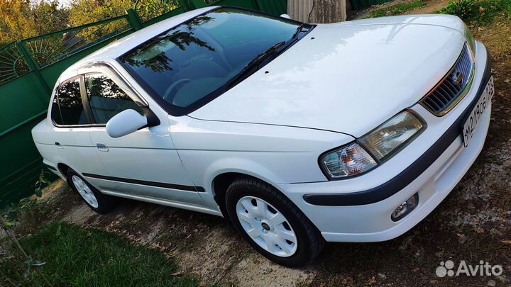 Заднее стекло на Nissan Sunny B15 Замена 1ч