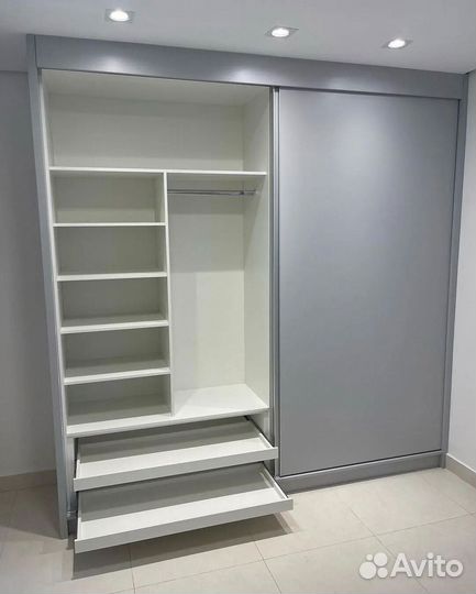 Встроенный шкаф-купе