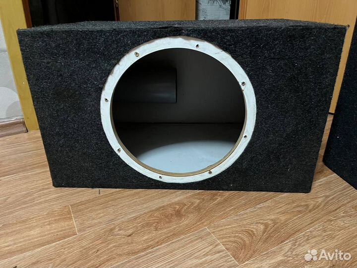 Короб для сабвуфера 12 на трубе