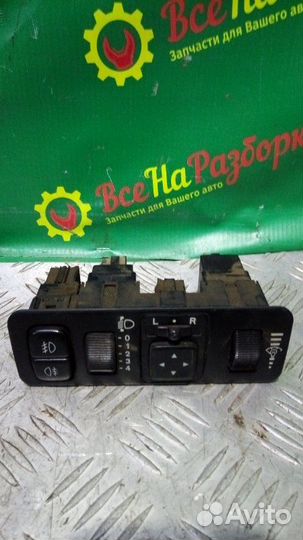 Блок переключателей Mitsubishi Carisma хэтчбэк 1.6