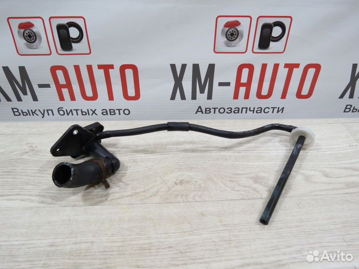 Горловина радиатора Honda Civic 8