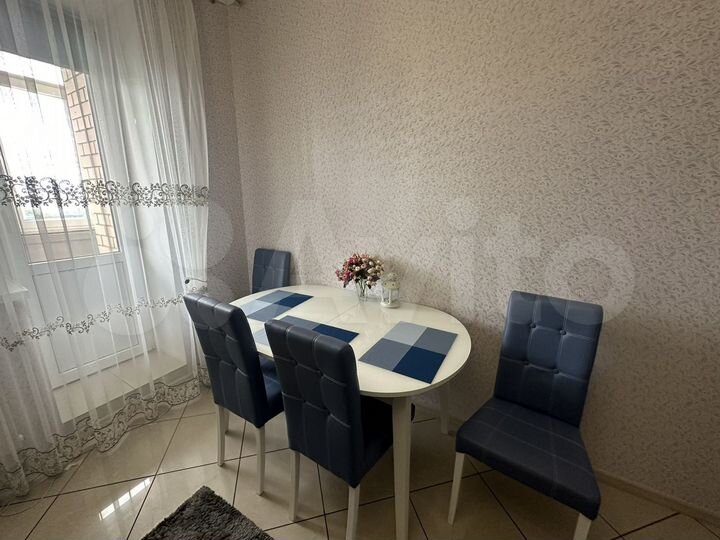 2-к. квартира, 64,5 м², 12/14 эт.