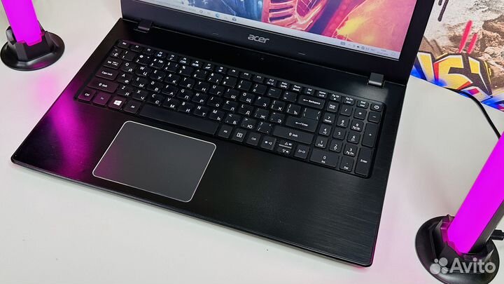 Игровой ноутбук i5-7200/8Gb/GTX950