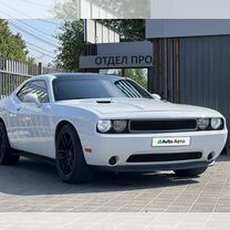 Dodge Challenger 3.6 AT, 2012, 119 083 км, с пробегом, цена 2 299 000 руб.