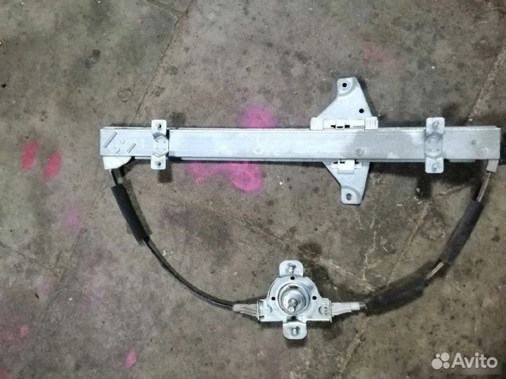 Стеклоподъемник задний правый Chevrolet Aveo T250