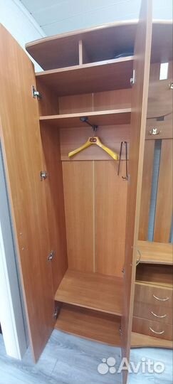 Шкаф прихожка