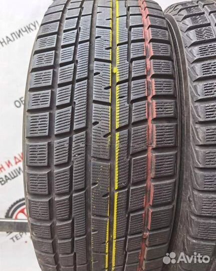 Yokohama Ice Guard IG30 215/50 R17 98T