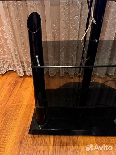 Тумба под телевизор