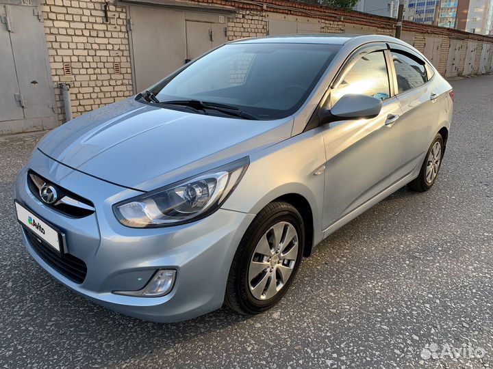 Hyundai Solaris 1.6 AT, 2012, 115 980 км