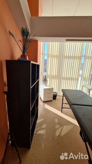 Рабочее место мастера маникюра