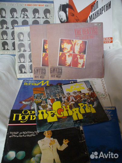 Большая коллекция пластинок (около 124 штук)