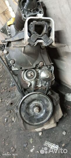 Двиготель Рено Логан 1.4