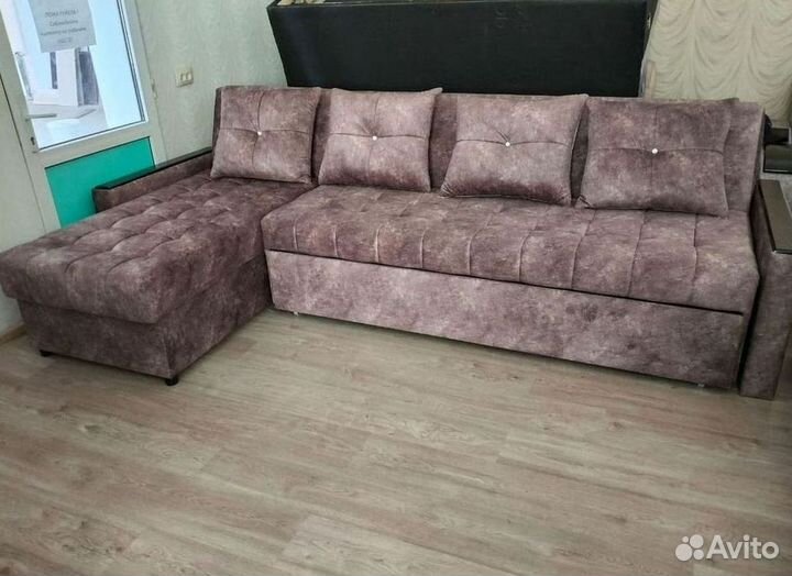 Угловые диваны в наличии не б/у