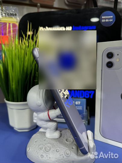 iPhone 11, 64 ГБ