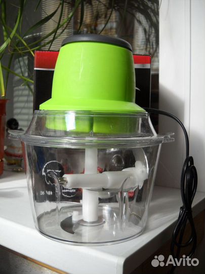 Новый измельчитель продуктов Молния