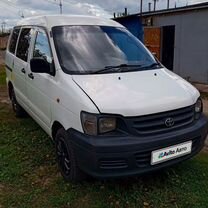 Toyota Town Ace 2.2 AT, 2002, 406 850 км, с пробегом, цена 482 000 руб.