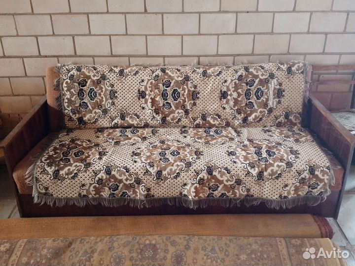 Советский Диван и два кресла