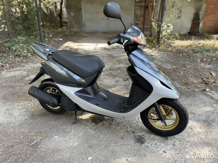Honda Dio af 57 Z4