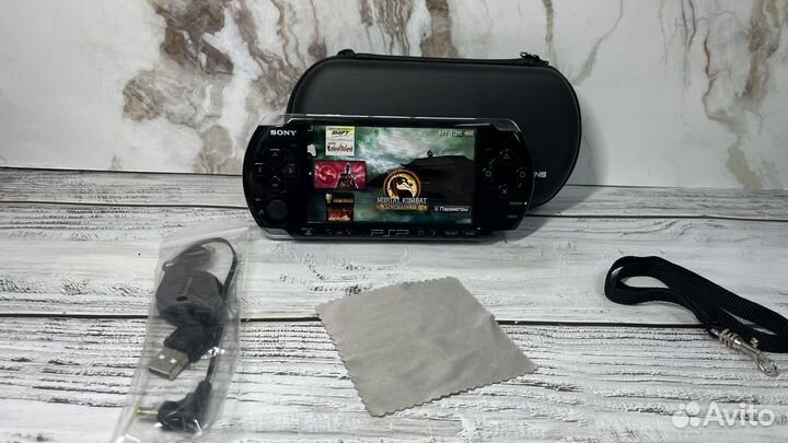 Игровая приставка psp 3000 64gb+75игр