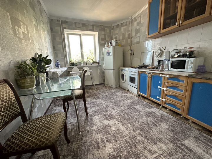 2-к. квартира, 75 м², 5/6 эт.