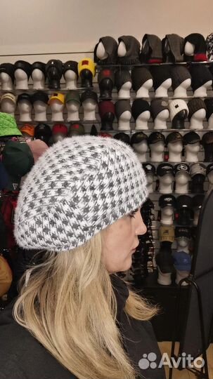 Берет женский осенний с принтом гусиная лапка