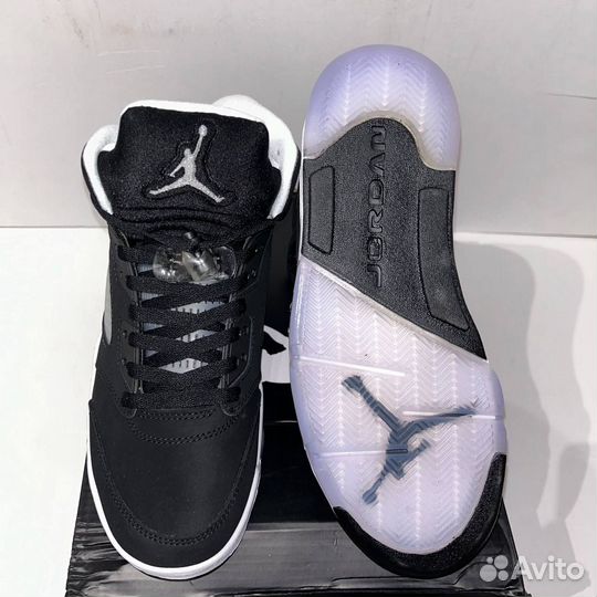 Air Jordan 5 - “Moonlight”