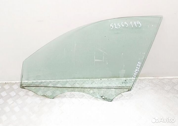 Стекло двери передней левой BMW 3-Series/M3