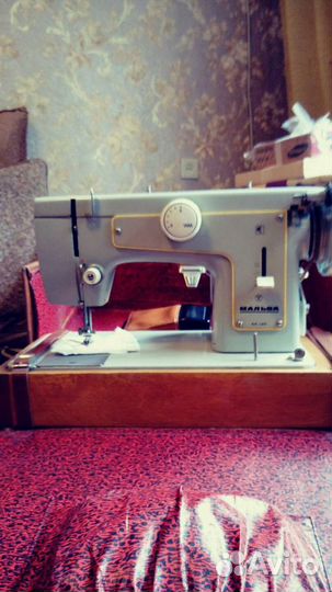 Швейная машина Мальва б/у