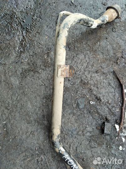 Заливная горловина Форд Мондео 2