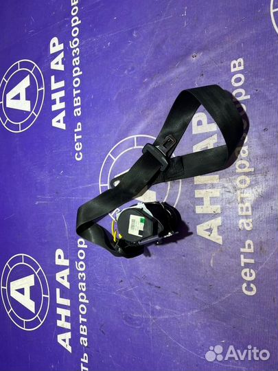 Ремень безопасности передний правый Volkswagen