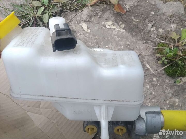 Цилиндр тормозной главный Форд transit 06