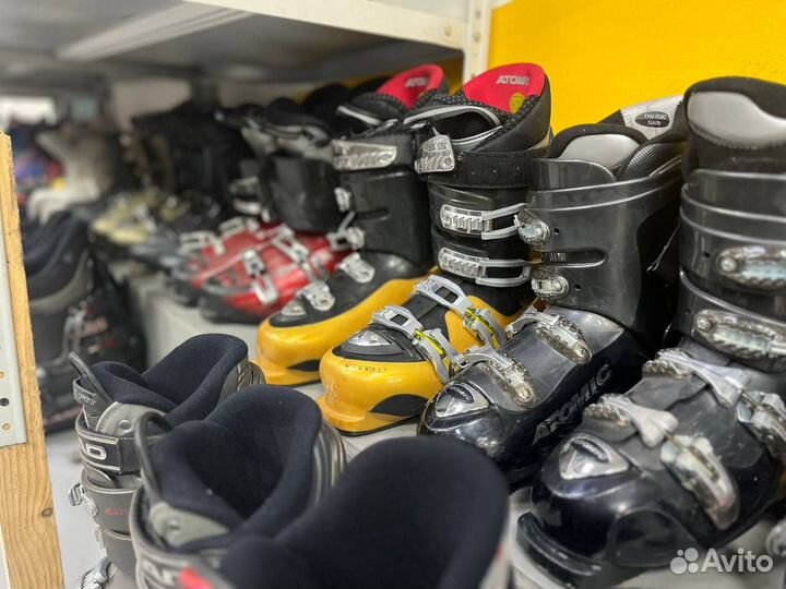 Горнолыжные ботинки