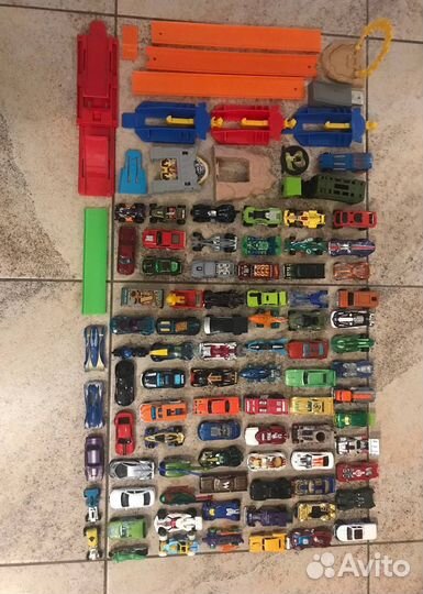 Машинки Хот-Вилс, Гараж