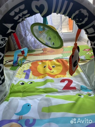 Развивающий коврик fisher price
