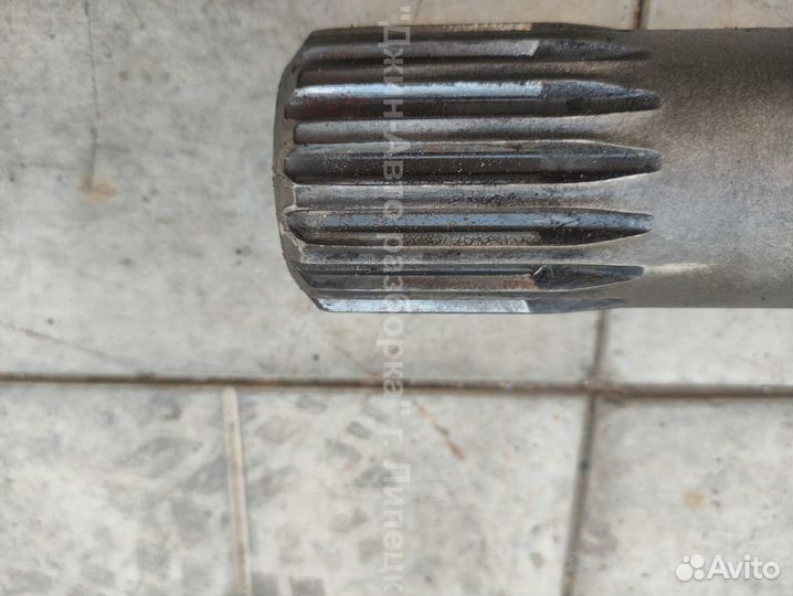 Полуось заднего моста Volvo FH FM 12 17 зубов