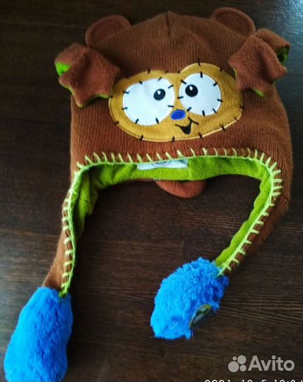 Детская шапка с подвижными лапками