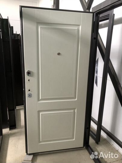 Дверь Аргус да 15 Белое дерево